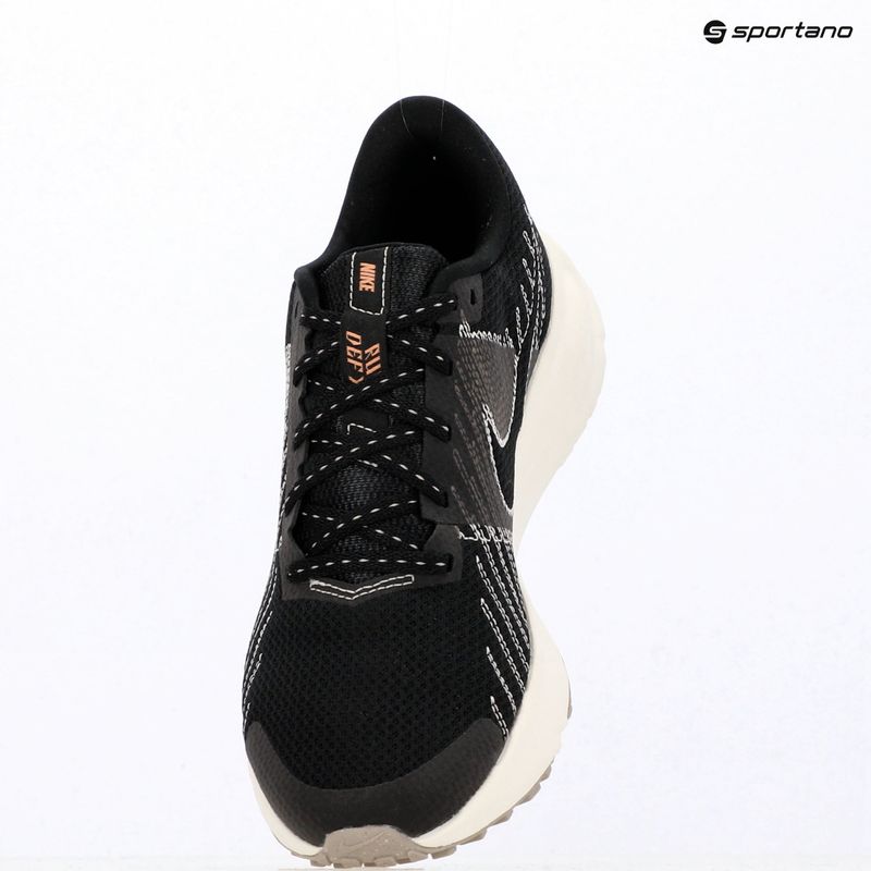 Laufschuhe für Damen Nike Run Defy black/sail/phantom/metallic rose gold 14