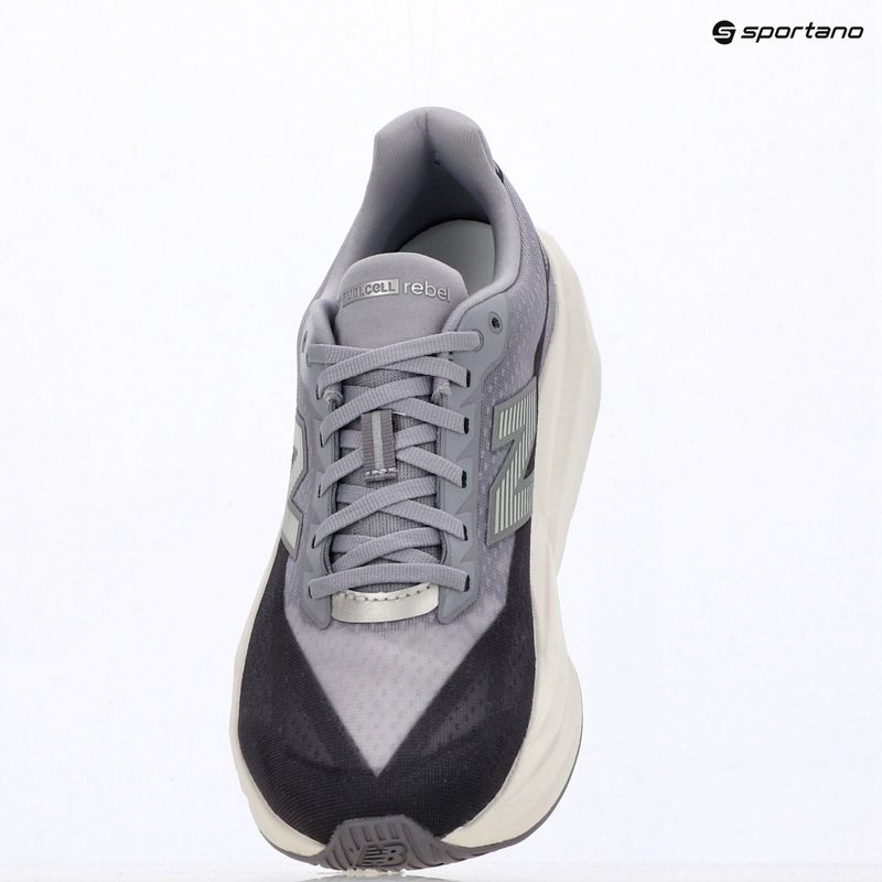 Herren-Laufschuhe New Balance FuelCell Rebel V5 digital mist/smoked violet 15