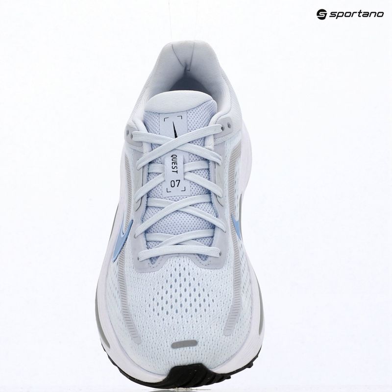 Laufschuhe für Damen Nike Quest 7 football grey/white/grey fog/aluminum 17