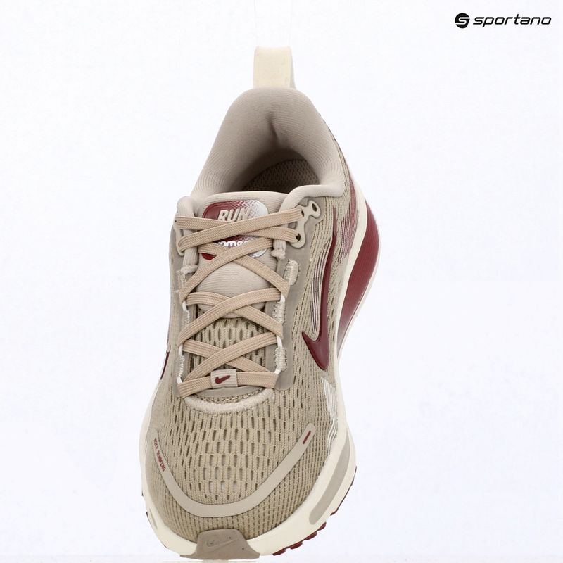 Nike Vomero 18 Laufschuhe cream ii/sail/pink smoke 15