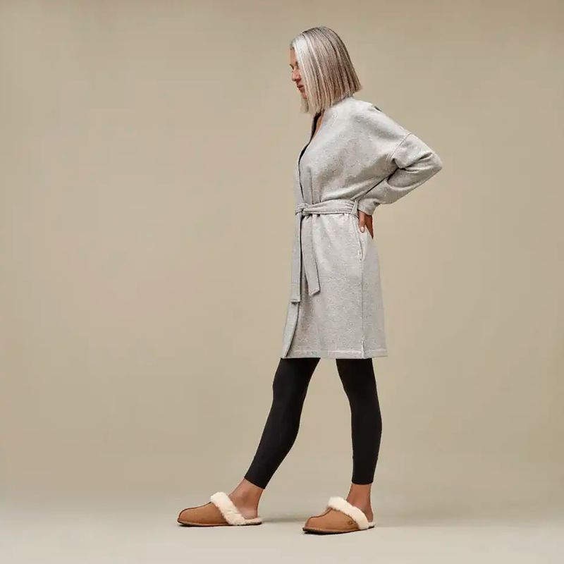Damenhausschuhe UGG Scuffette II chestnut 5