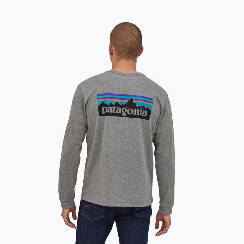 Patagonia P-6 Logo Responsibili gravel heather Longsleeve für Herren 2