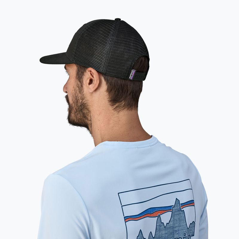 Patagonia P-6 Logo Trucker Kappe schwarz 4