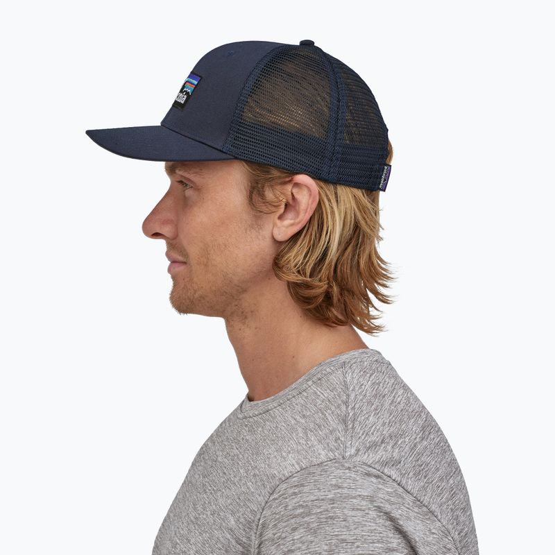 Patagonia P-6 Logo Trucker Baseballmütze marineblau