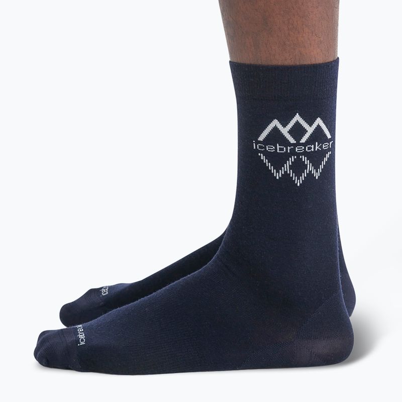 Icebreaker Life Fine Gauge Crew IB Logo Reflections Herrentrekkingsocken midnight navy/snow