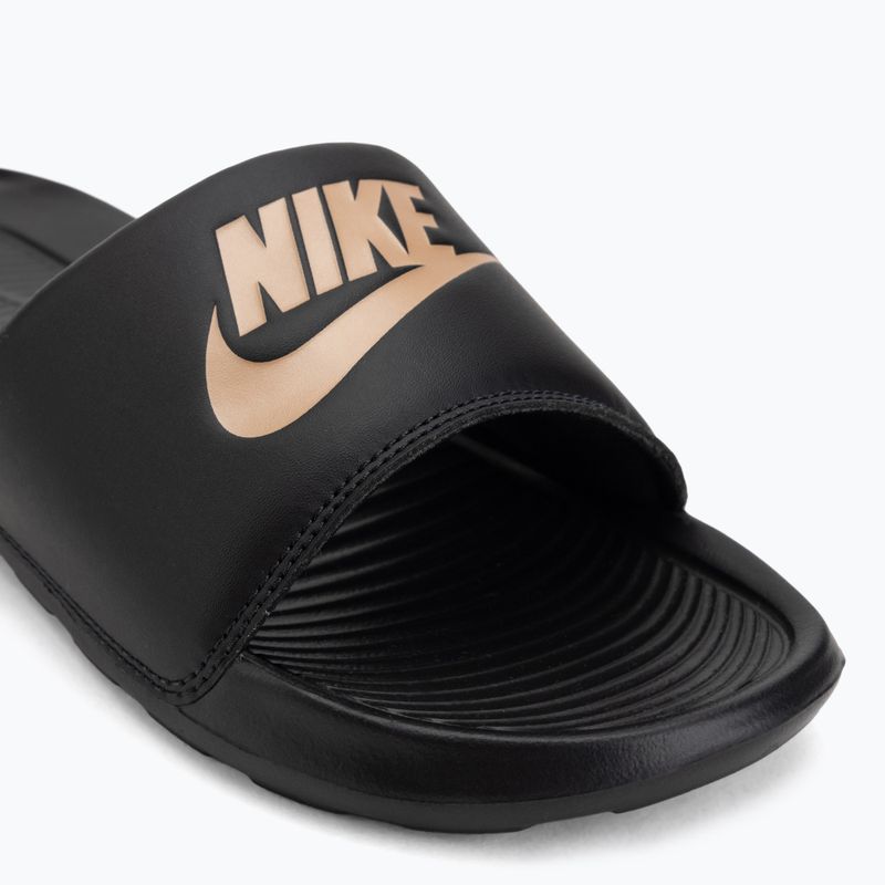 Damenbadelatschen Nike Victori One Slide black/black/metallic red bronze 7