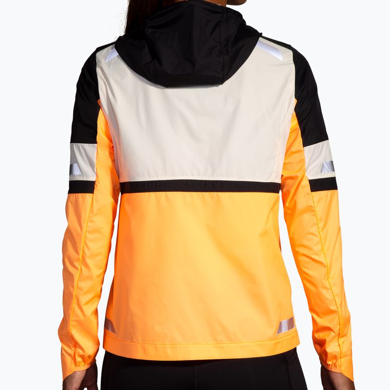 Brooks Run Visible 2.0 ecru/fluoro flash/schwarz Laufjacke für Damen 2