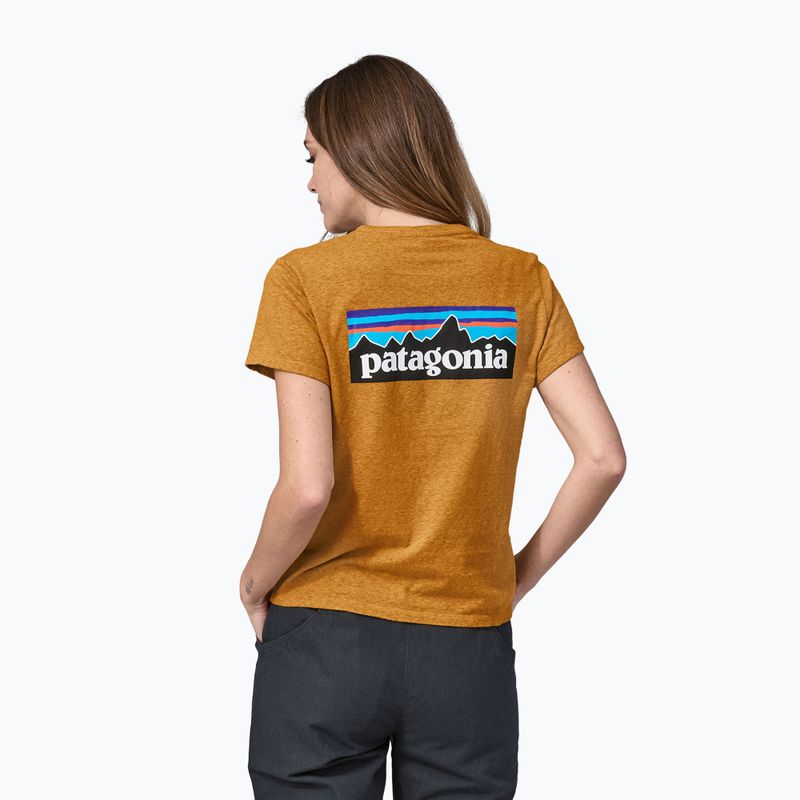 Damen-T-Shirt Patagonia P-6 Logo Responsibili-Tee dried mango 2