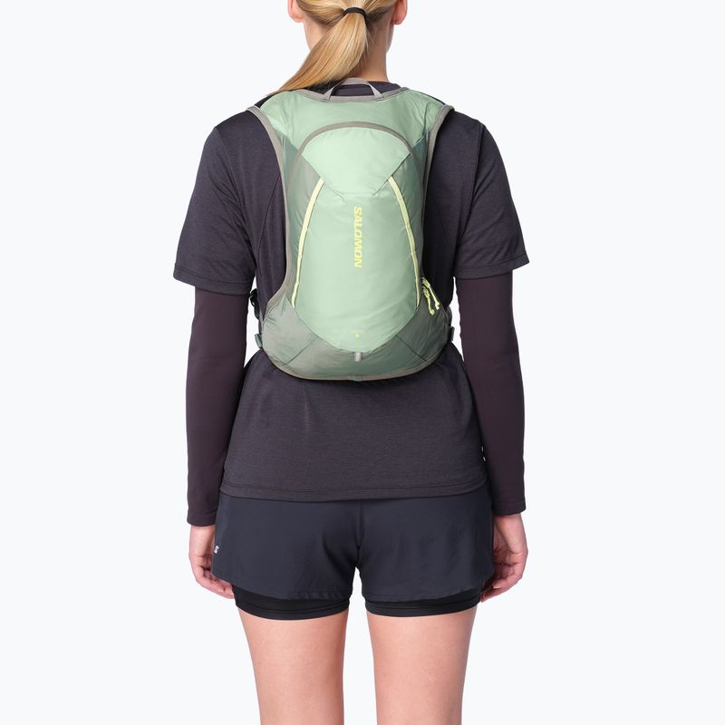 Laufrucksack Salomon Cross 8 green milieu/agave green 3
