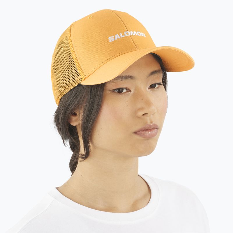 Salomon Trucker Baseballkappe in Aprikose 2