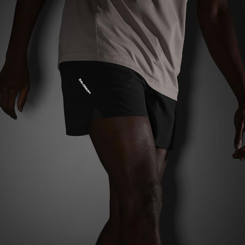 Laufshorts Herren Salomon SHAKEout Core 5" deep black 5