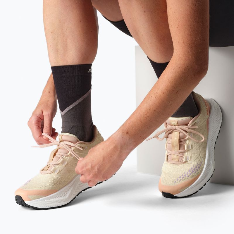 Damen-Laufschuhe Salomon Aero Glide 3 Gravel shortbread/white/fushion coral 8