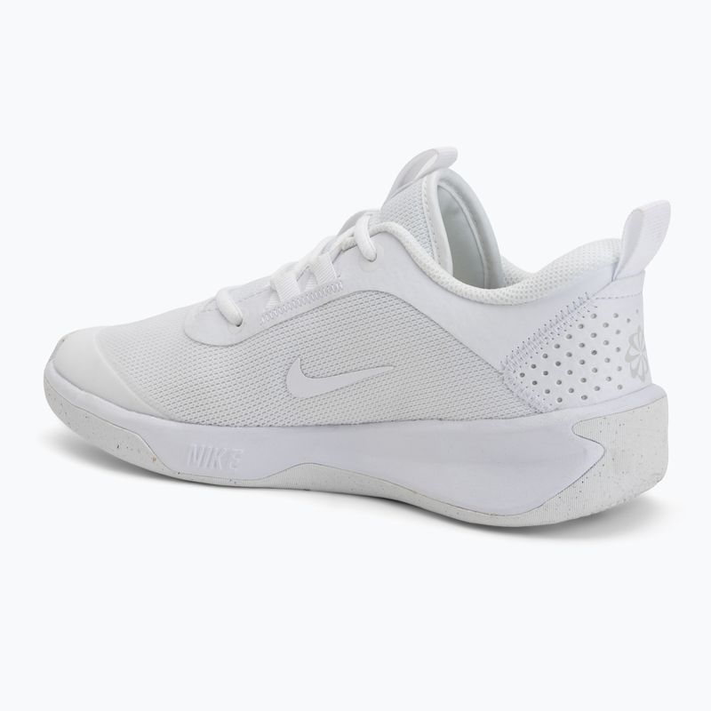 Kinderschuhe Nike Omni Multi-Court white/pure platinum/white 3