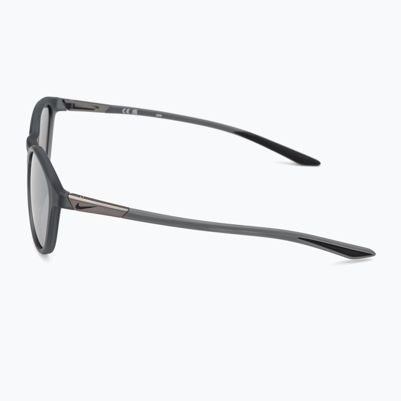 Sonnenbrille Nike Evolution matte dark grey/silver flash 4
