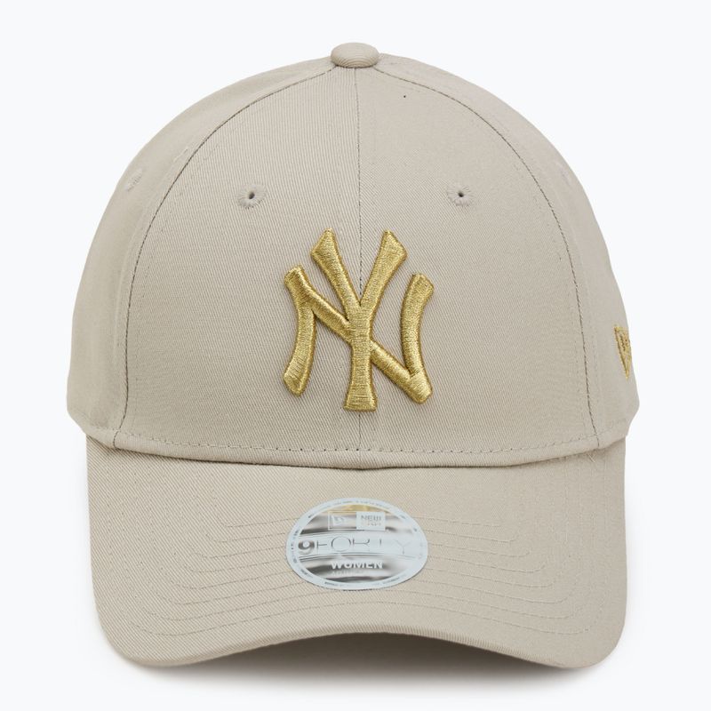 Damen New Era Metallic Logo 9Forty New York Yankees Baseballkappe hellbeige 2