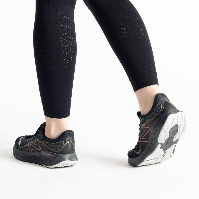 Laufschuhe Damen New Balance Fresh Foam 18 V12 Permafros schwarz NBW18V12 3