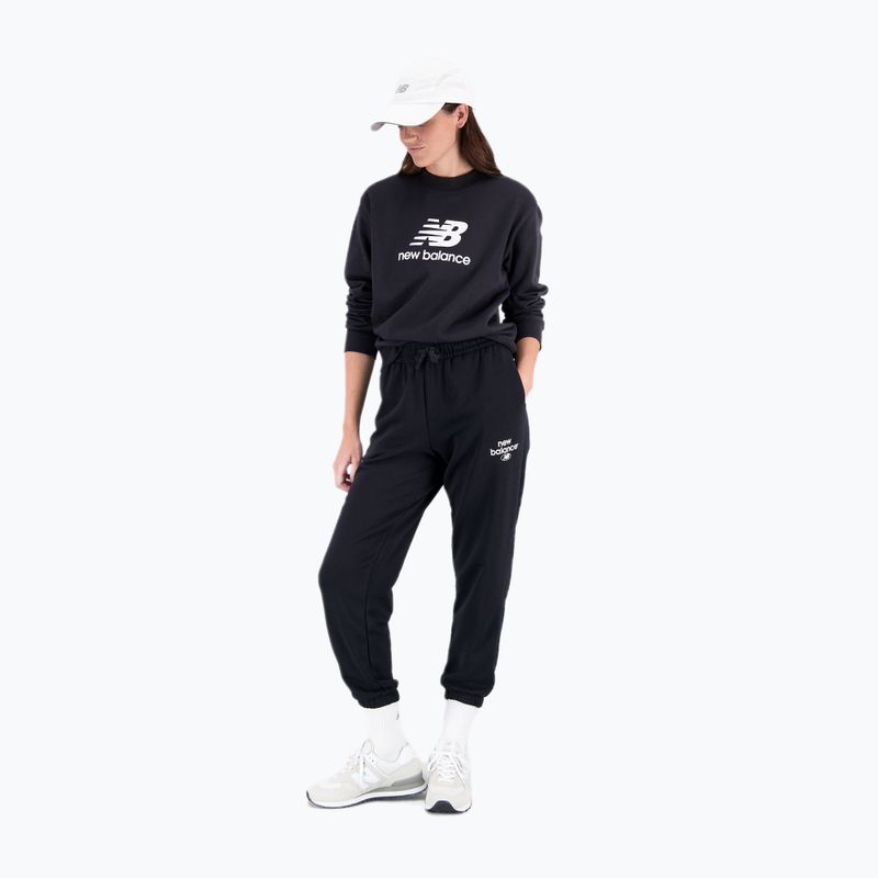 Damen Training Sweatshirt New Balance Essentials Stacked Logo French Terry Hoodie schwarz NBWT31533 2