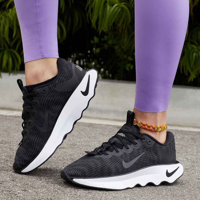 Nike Motiva Damen Schuhe schwarz/schwarz/anthrazit/weiß 14