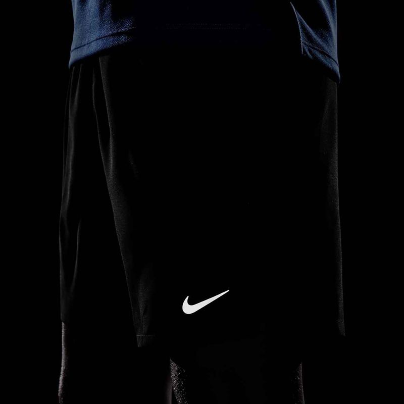 Kinder-Trainingsshorts Nike Dri-Fit Challenger black/black 8