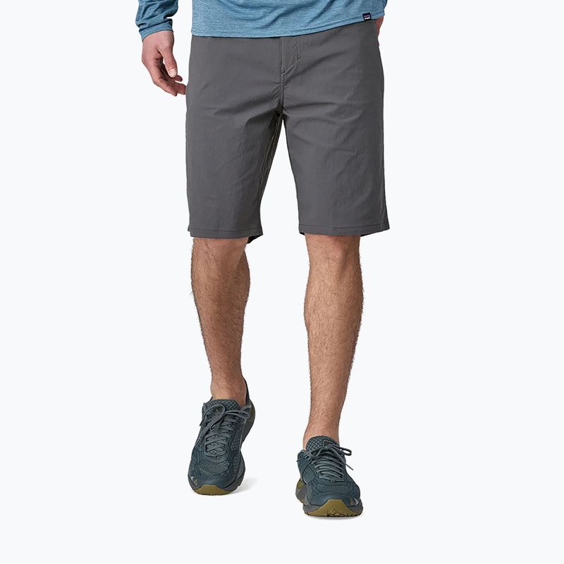 Herren-Trekking-Shorts Patagonia Quandary forge grey