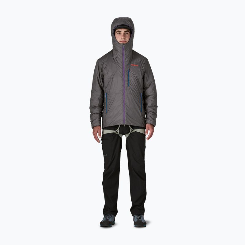 Daunenjacke Herren Patagonia DAS Light Hoody forge grey 2