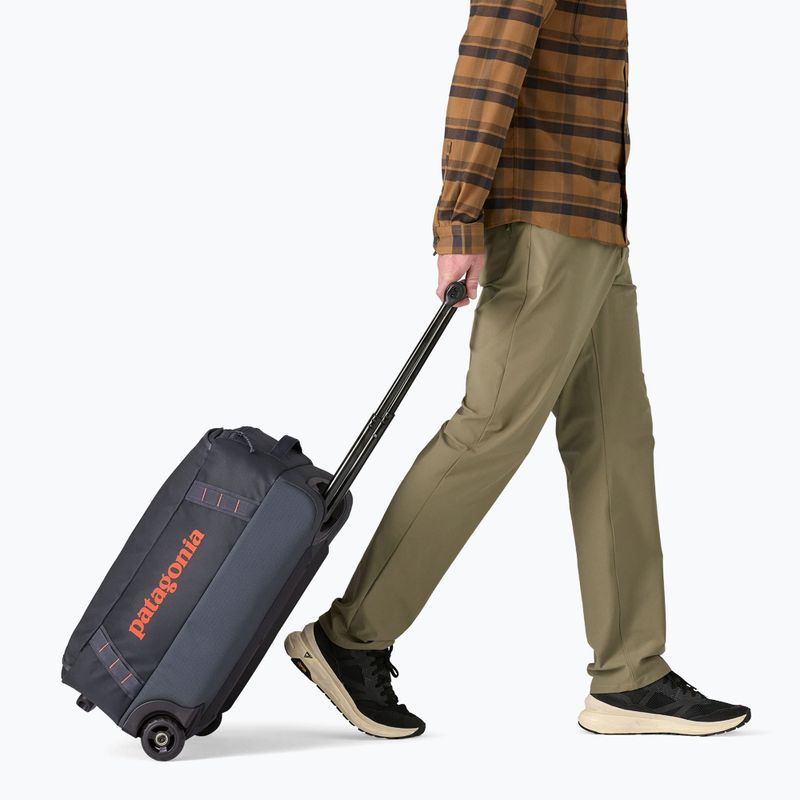 Patagonia Black Hole Wheeled Duffel 40 l smolder blau Reisetasche 5