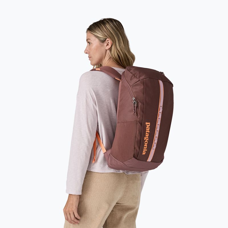 Patagonia Black Hole Pack 25 l Wanderrucksack dulse mauve 3