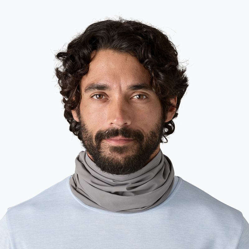 Schornstein Patagonia Sun Mask forever grey 2