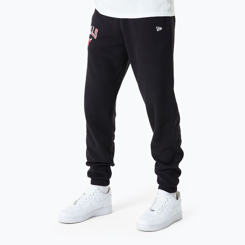 Herren New Era NBA Essentials Jogger Chicago Bulls Hose schwarz 2