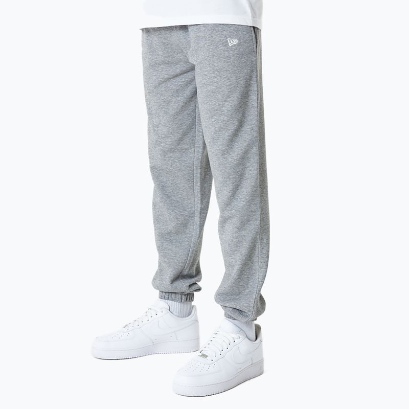 Herren New Era MLB Essentls Jogger New York Yankees grau med Hose 3