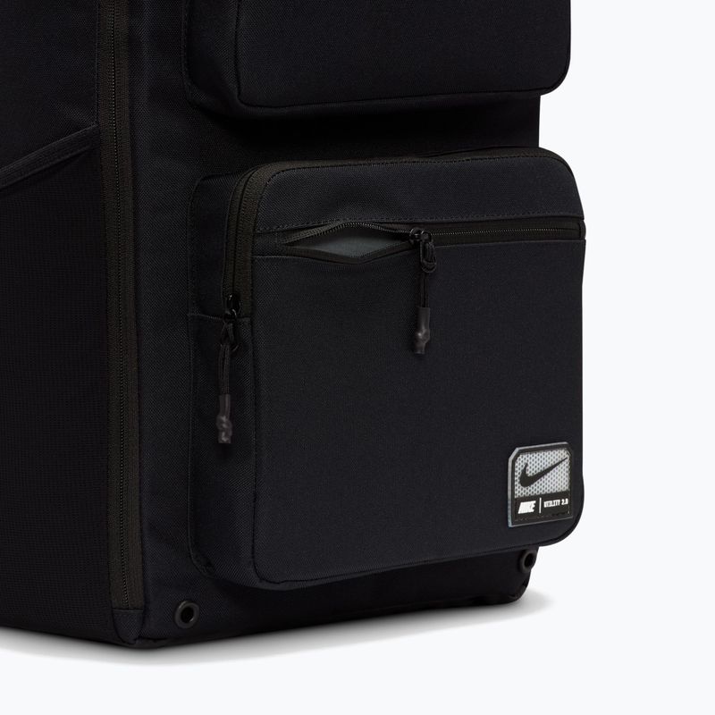 Cityrucksack Nike Utility Speed 27 l black/black/white 9