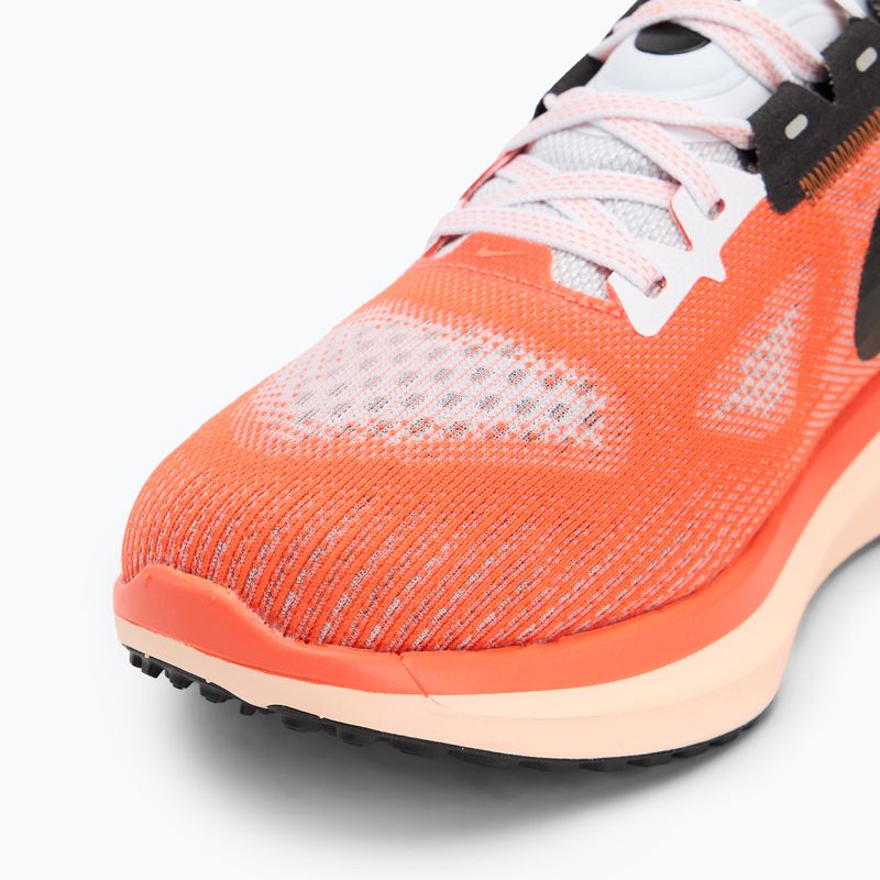 Laufschuhe Damen Nike Vomero 17 white/light wild mango/crimson tint/black 7