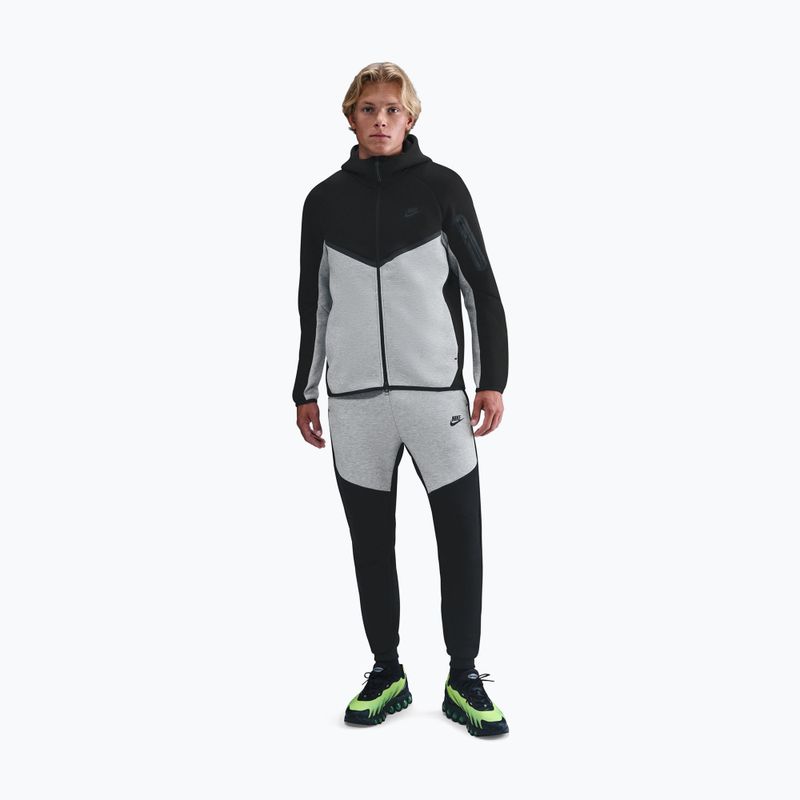 Herrenhose Nike Tech Joggers black/dark grey heather/black 2