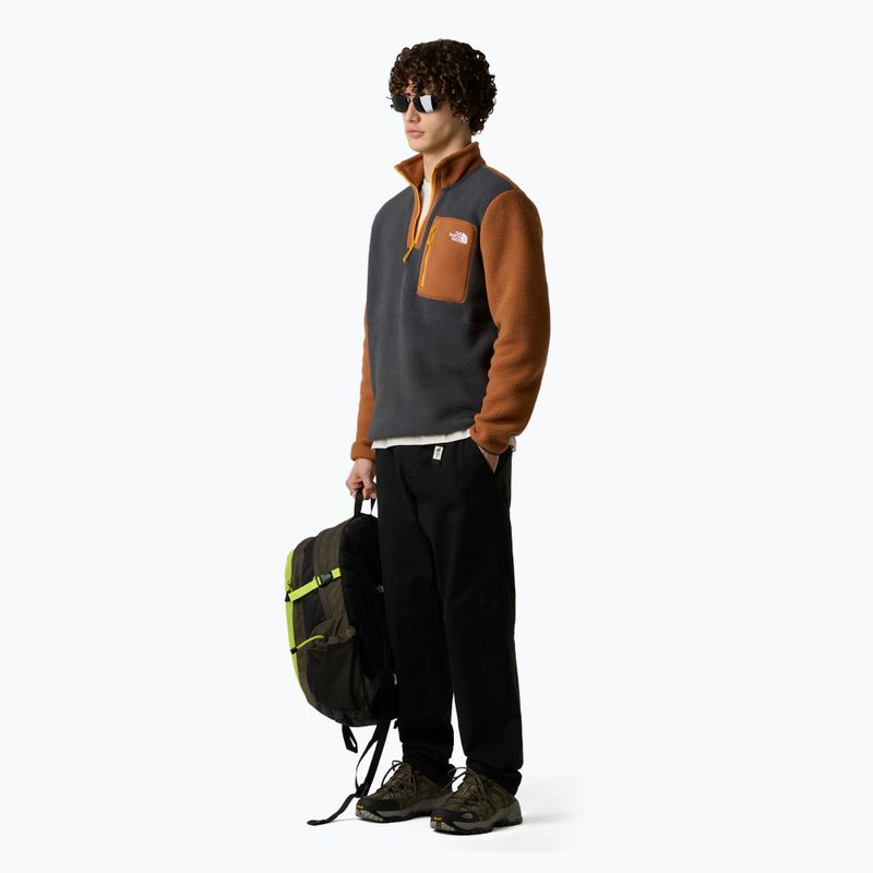 Herren Sweatshirt The North Face Yumiori 1/4 Zip asphaltgrau/burntumber/summitgold 2