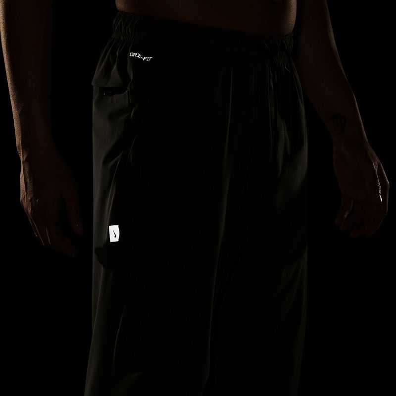 Herrenhose Nike Unlimited Dri-Fit Zippered Cuff light army/black/light army 7