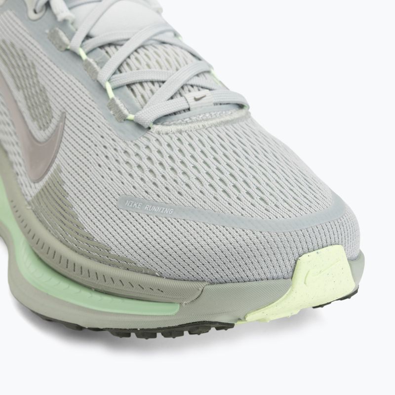 Herren-Laufschuhe Nike Vomero 18 light silver/barely volt/college grey 7