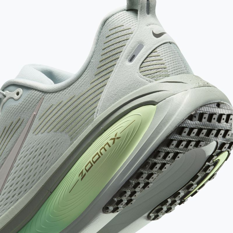 Herren-Laufschuhe Nike Vomero 18 light silver/barely volt/college grey 4