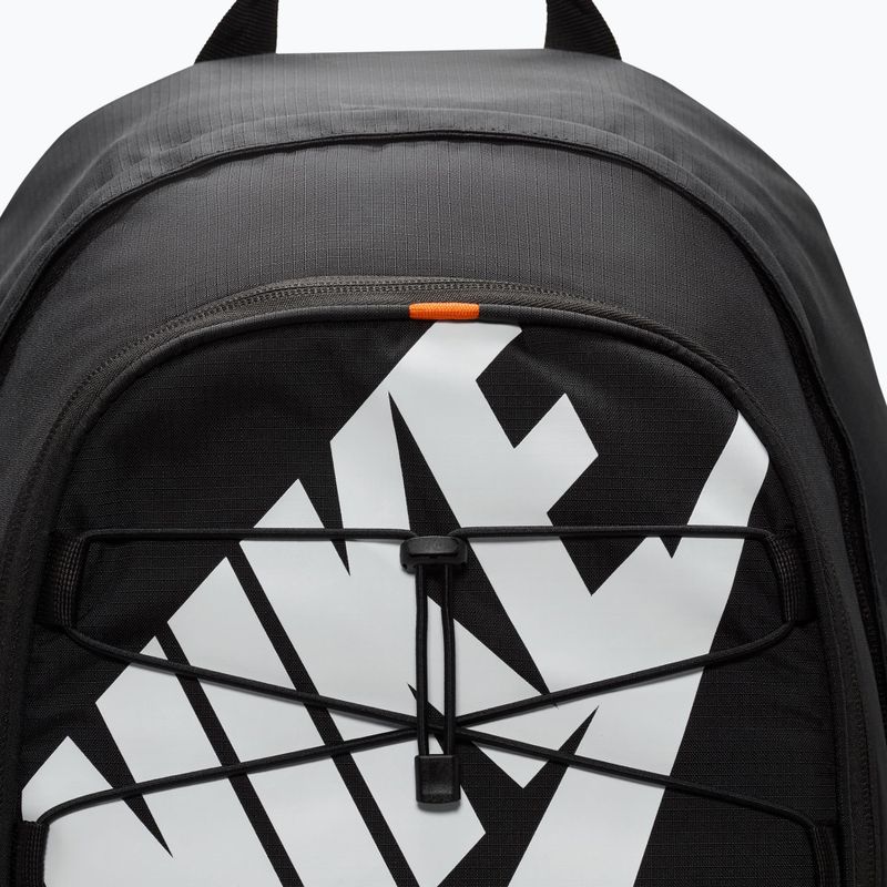 City-Rucksack Nike Hayward 26 l black/black/white 6
