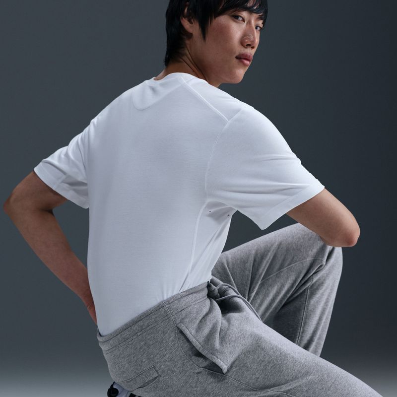 Herren Nike Club Jogger dark grey heather/light smoke grey/white 5