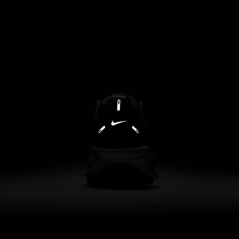 Herren-Laufschuhe Nike Vomero 18 Black/Coconut Milk/Summit White 8