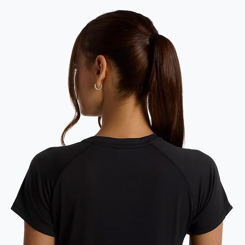 Frauen New Balance Saisonale Jacquard schwarzes T-shirt 5