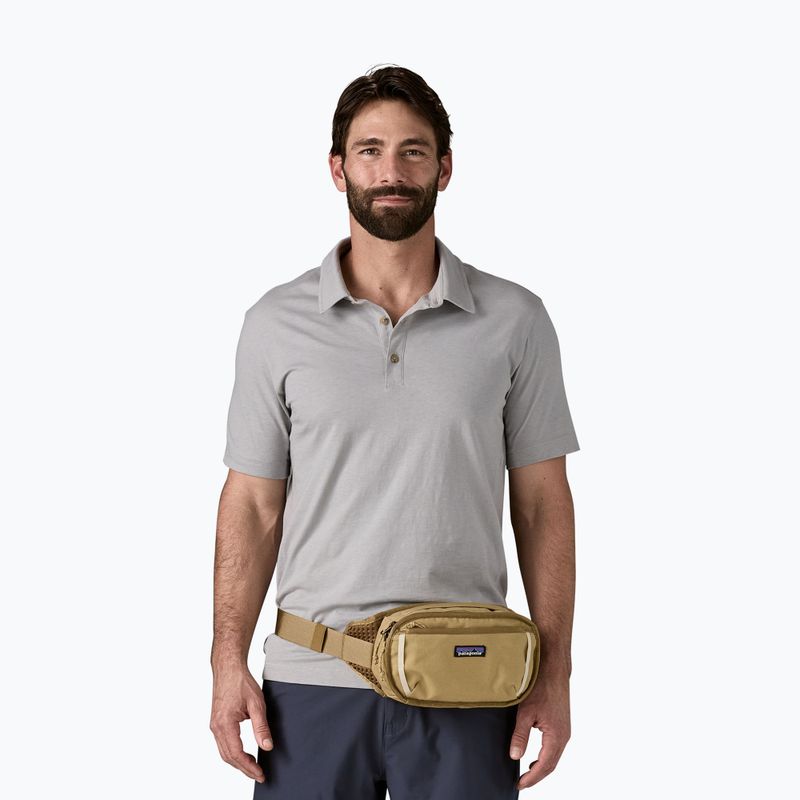 Patagonia Fieldsmith Hip Pack 5 l klassisch hellbraun Nierentasche 3
