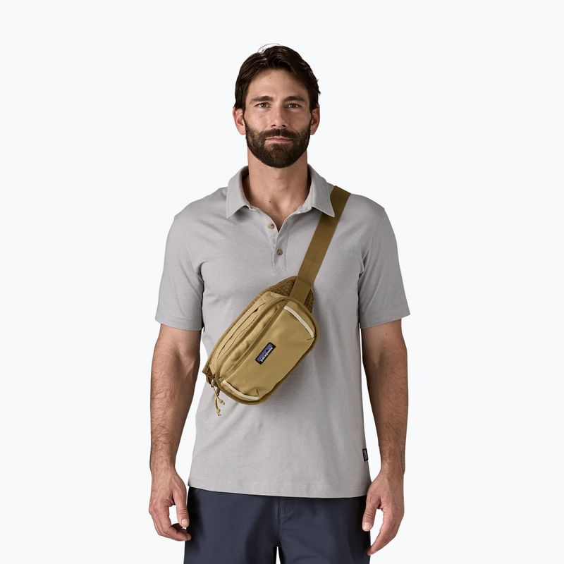 Patagonia Fieldsmith Hip Pack 5 l klassisch hellbraun Nierentasche 4