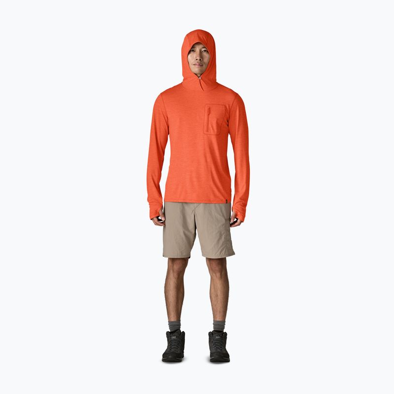 Herren Sweatshirt Patagonia Capilene Cool Sun Hoody coal orange/light coal orange x-dye 2