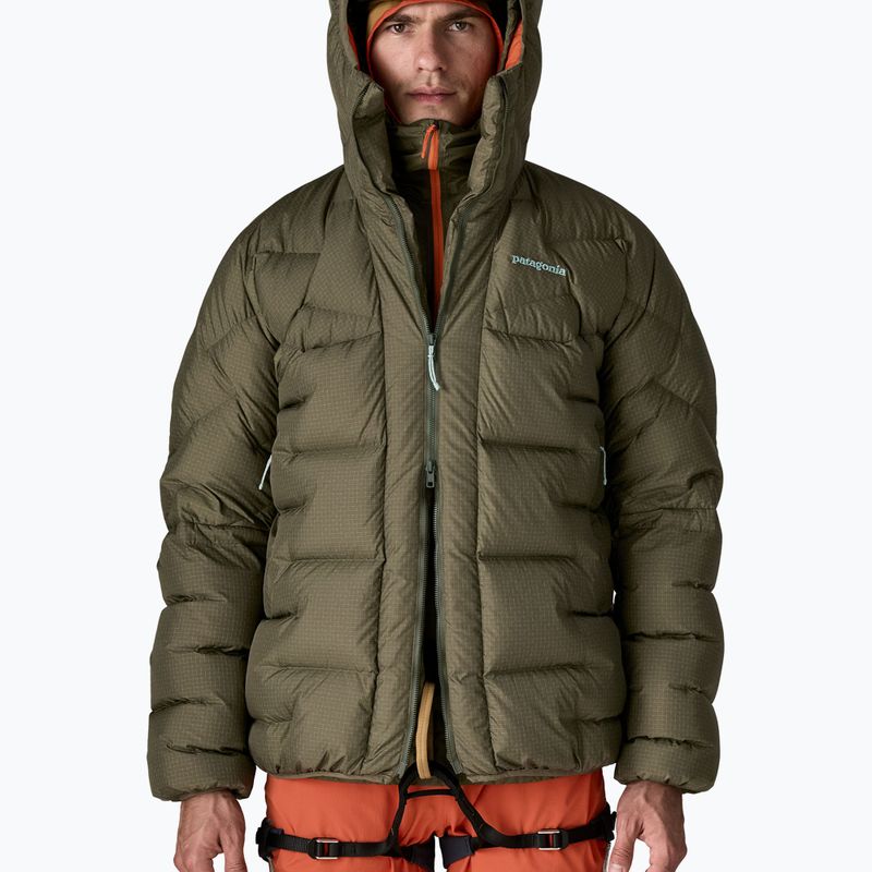 Herren-Daunenjacke Patagonia Durable Down Parka basin green 7