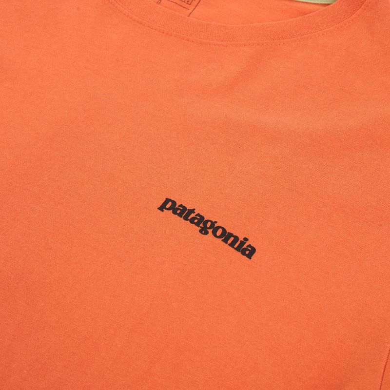 Herren T-Shirt Patagonia P-6 Logo coal orange 3