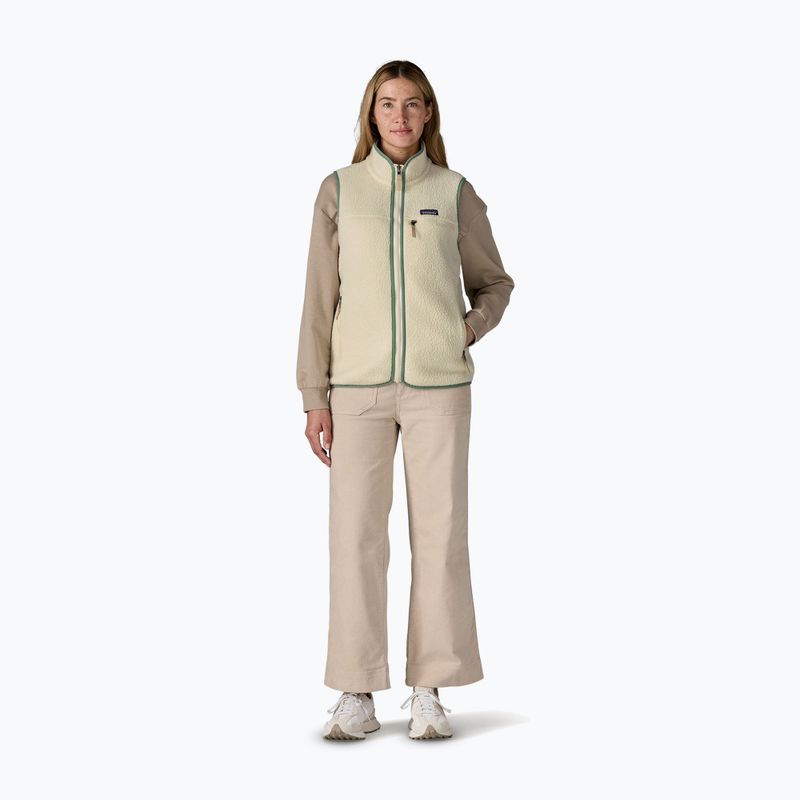Damenweste Patagonia Retro Pile natural mit Ellwood Green 2