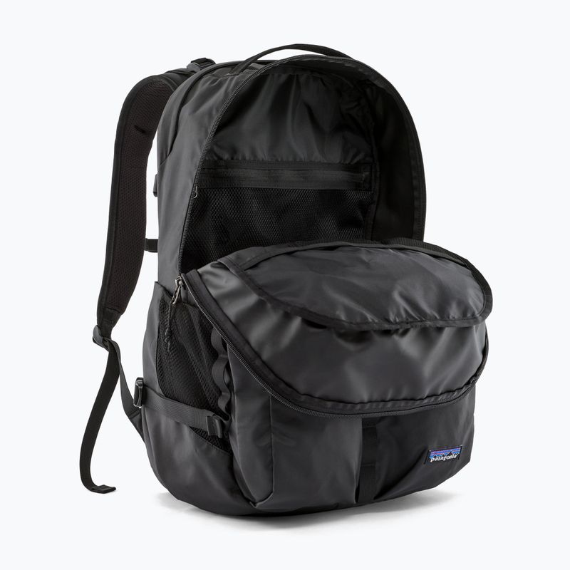 Tourenrucksack Patagonia Refugio Day 32 l black 3