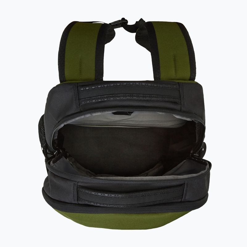 Stadtrucksack The North Face Jester 28 l woodland green/tnf black 4