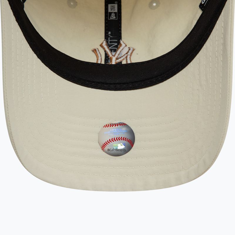 Neue Era Recycled 920 New York Yankees hellbeige Baseballmütze 5